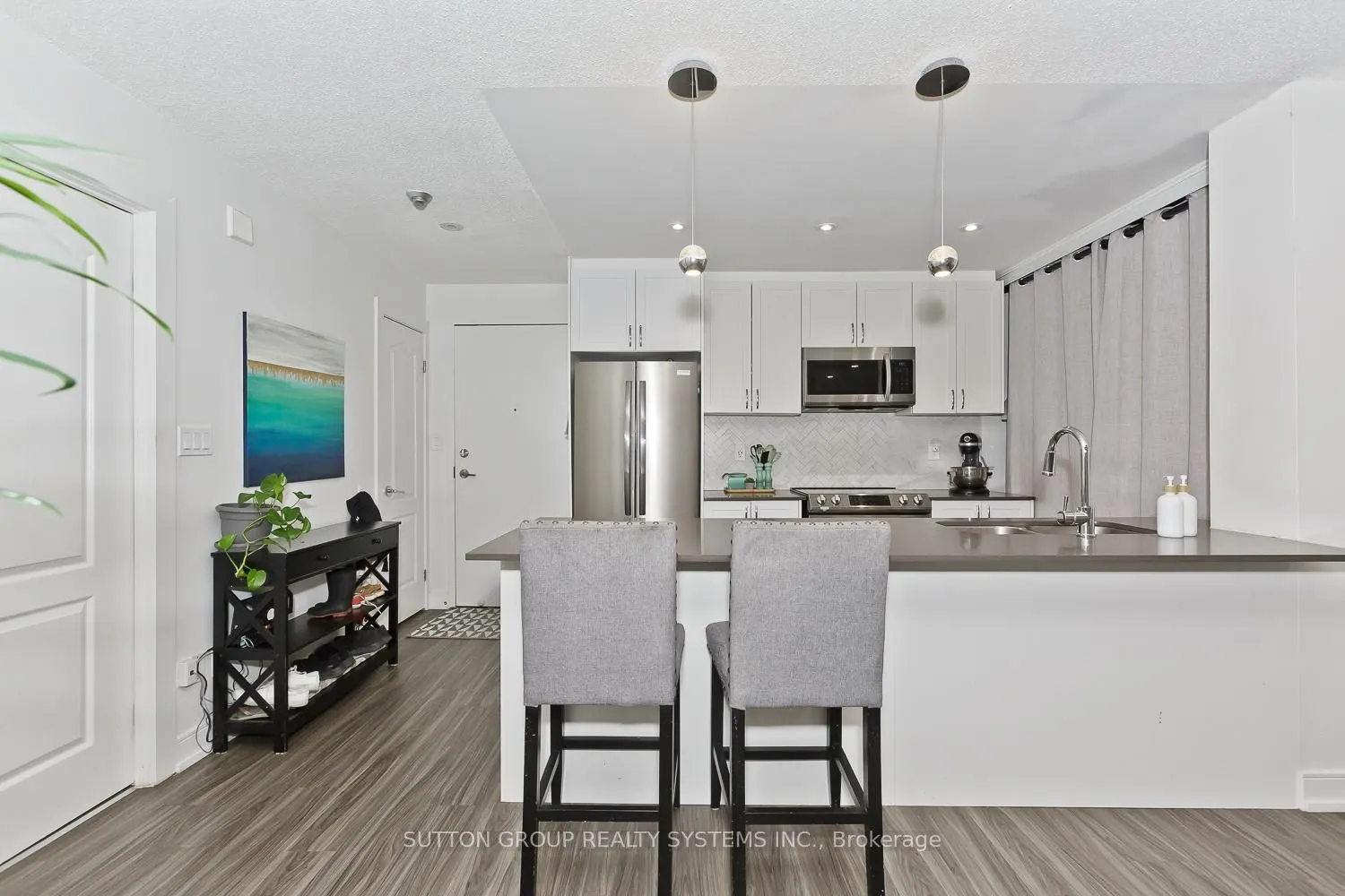 4198 Dundas Street W #311