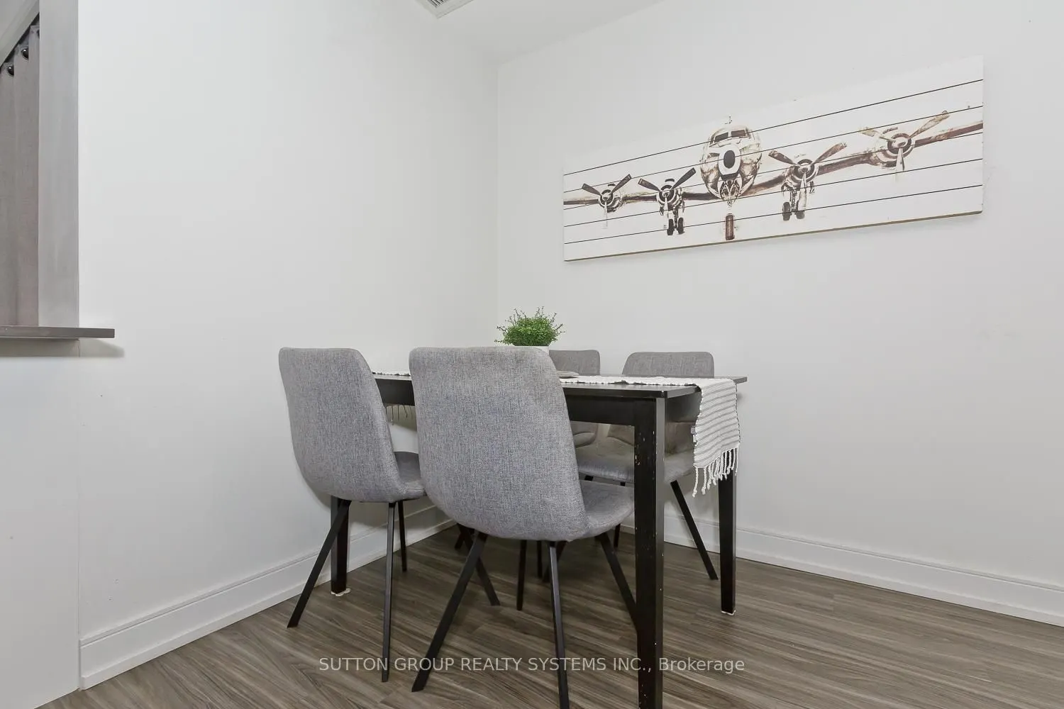 4198 Dundas Street W #311
