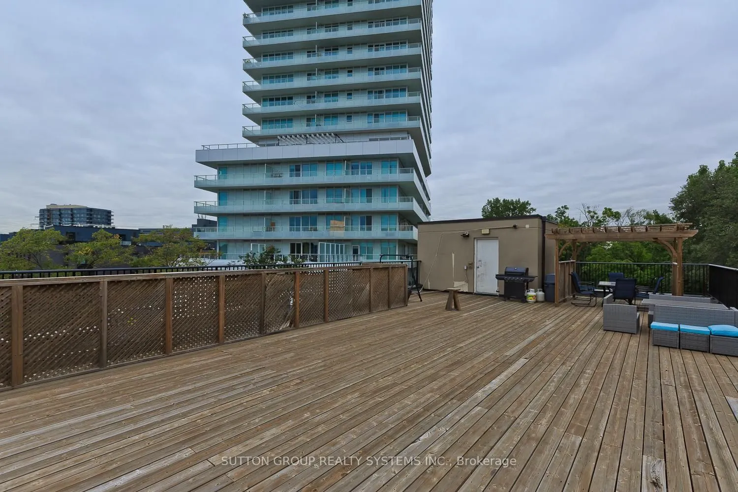 4198 Dundas Street W #311