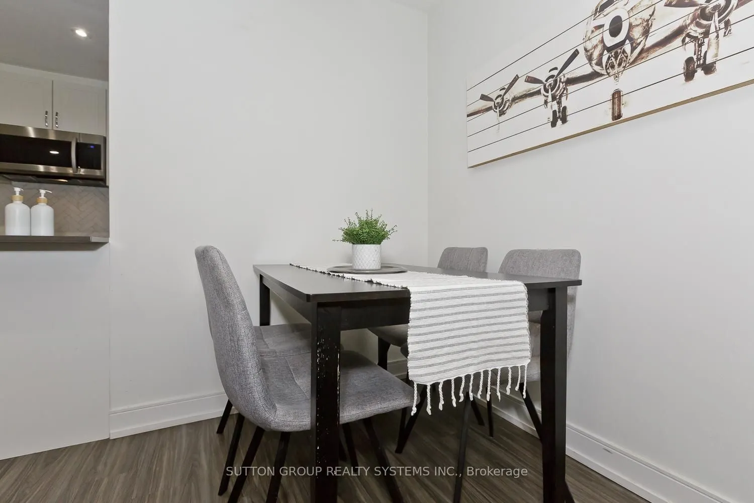 4198 Dundas Street W #311