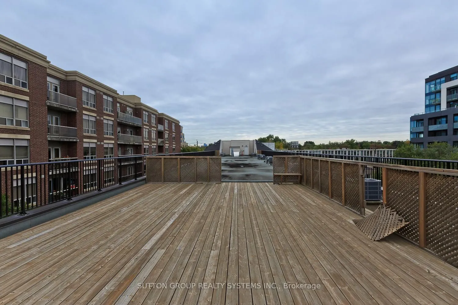 4198 Dundas Street W #311