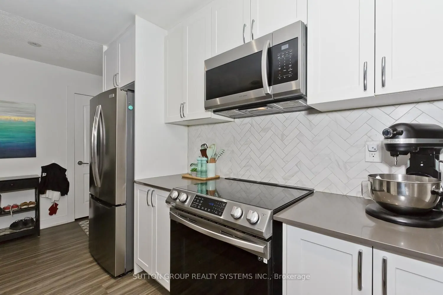4198 Dundas Street W #311