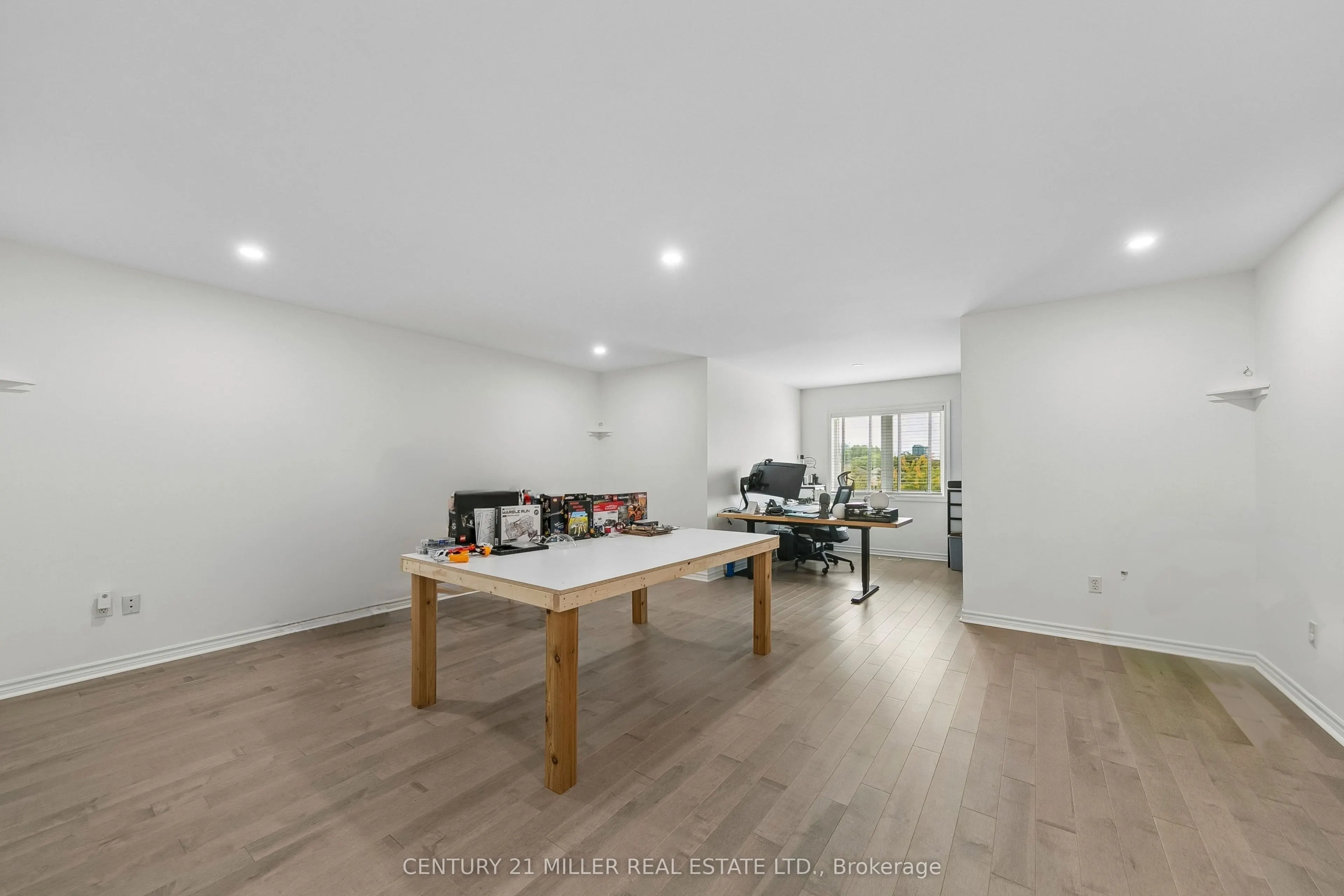300 Ravineview Way #37