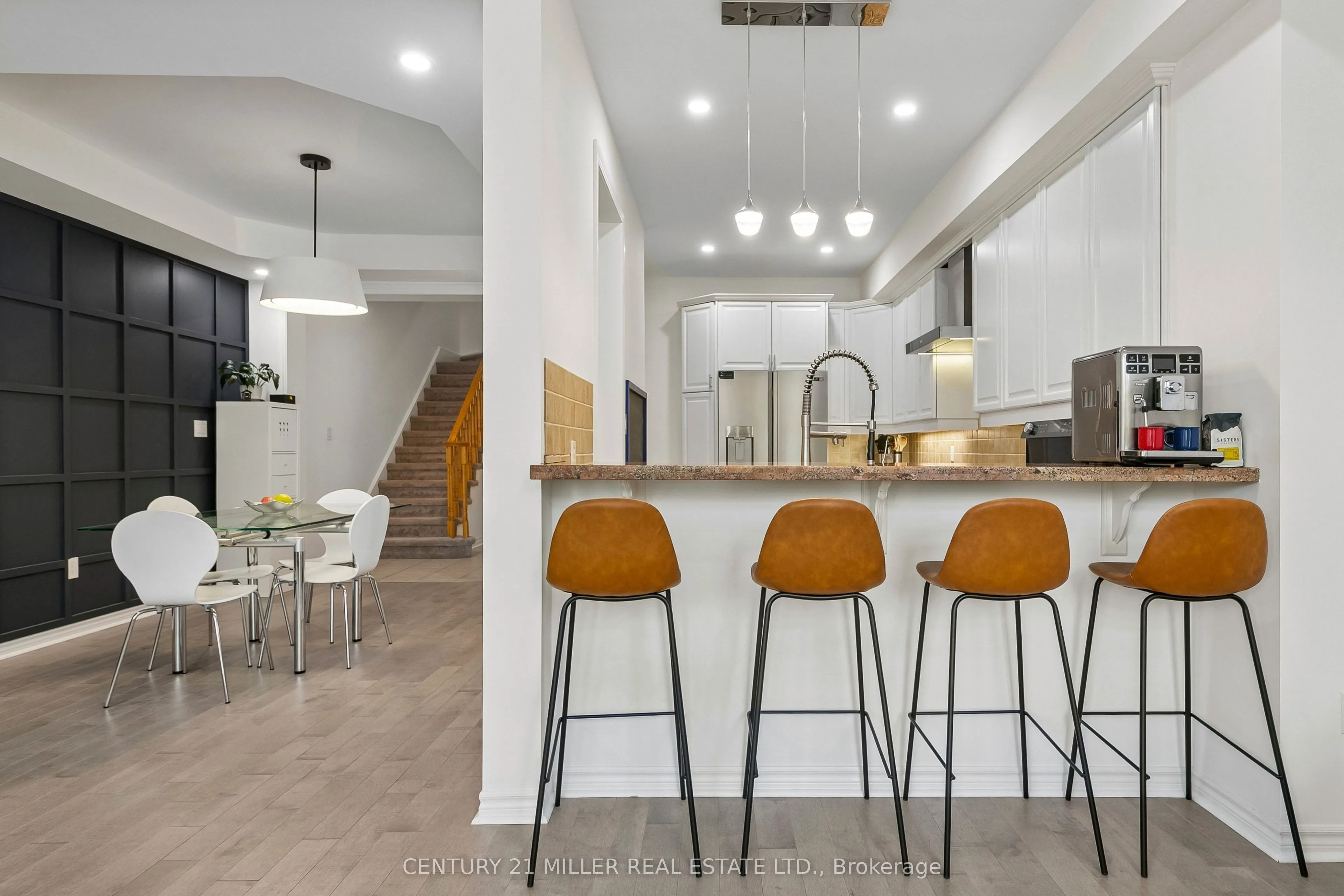 300 Ravineview Way #37