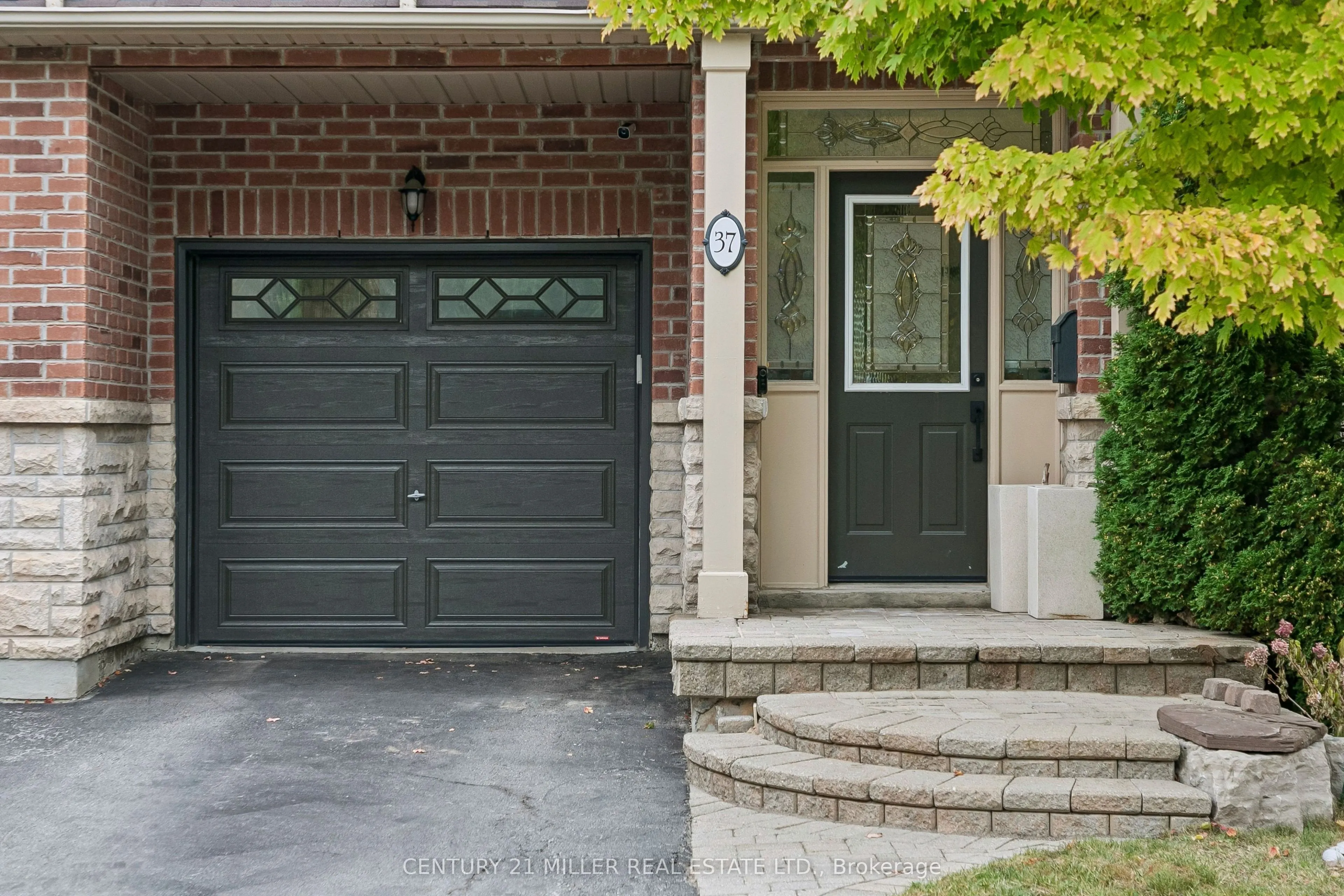 300 Ravineview Way #37