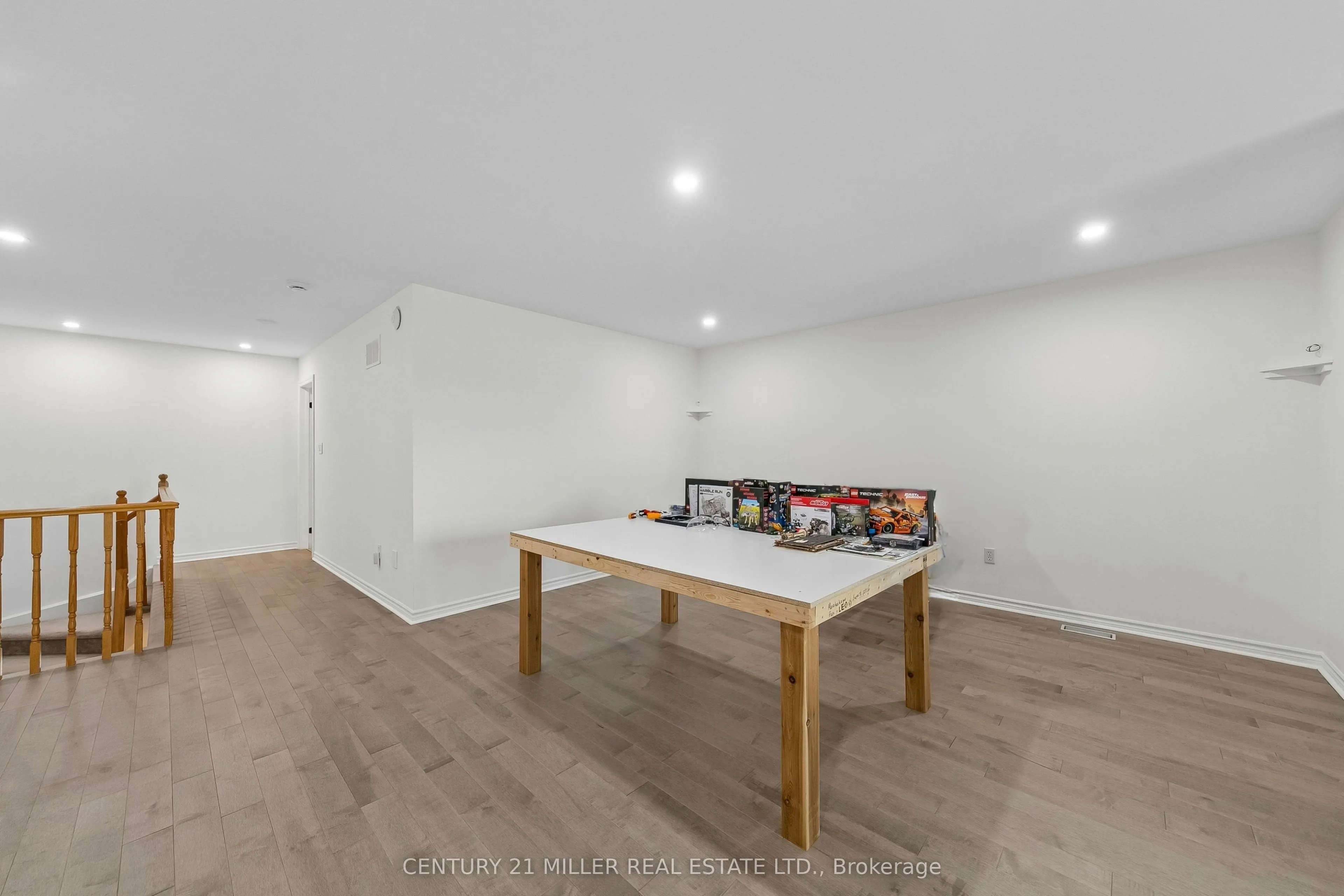 300 Ravineview Way #37