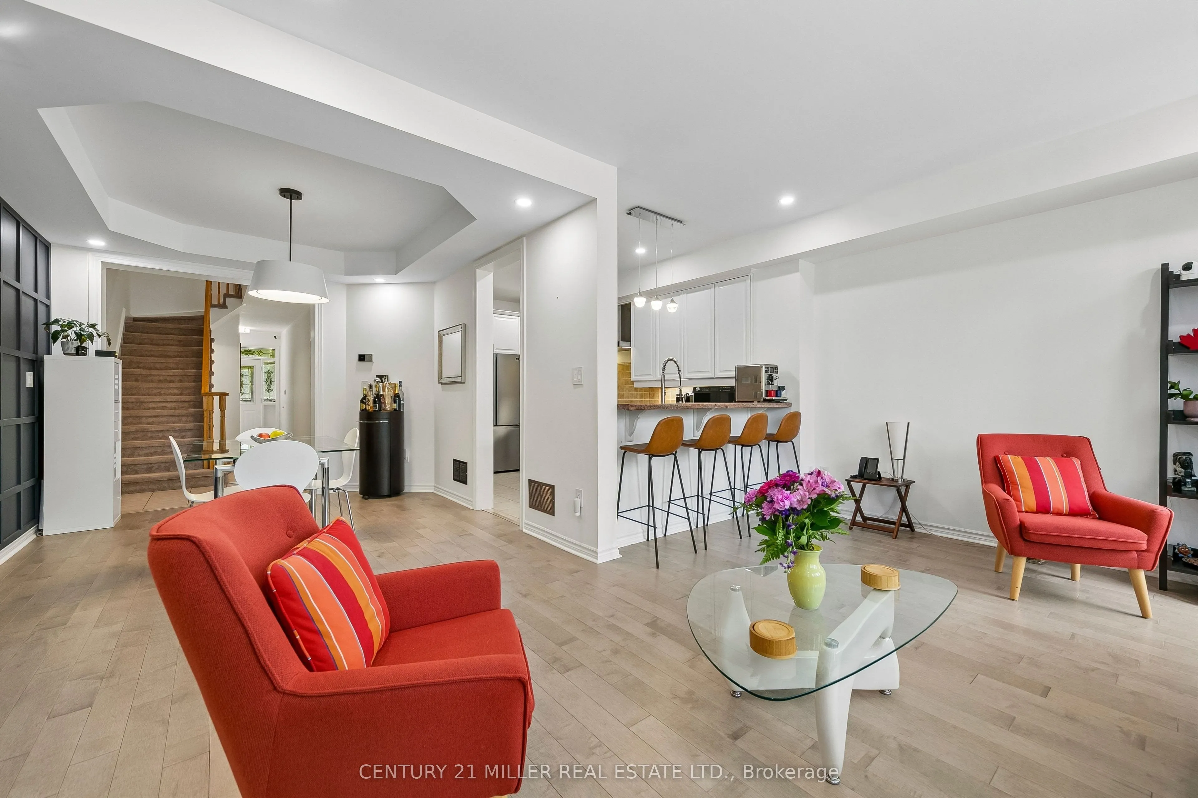 300 Ravineview Way #37