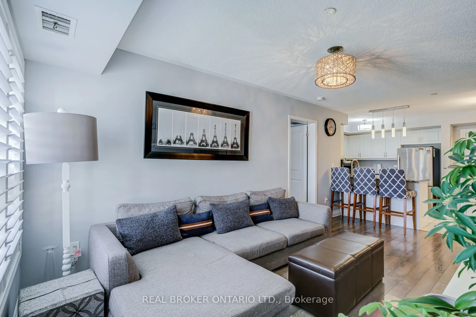 1045 Nadalin Heights #105