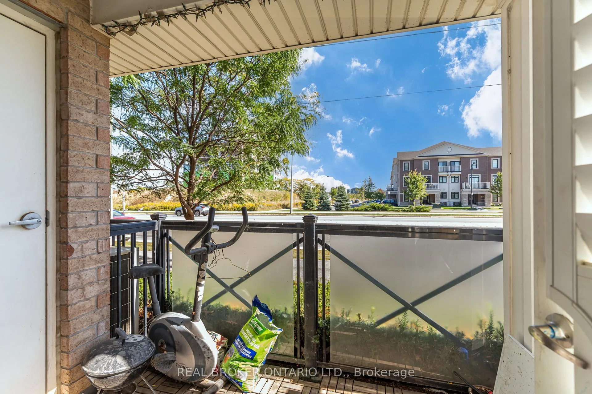 1045 Nadalin Heights #105