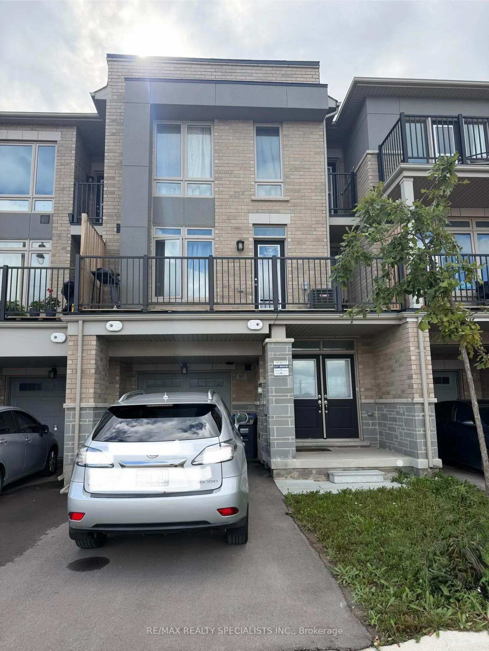 80 Donald Ficht Crescent