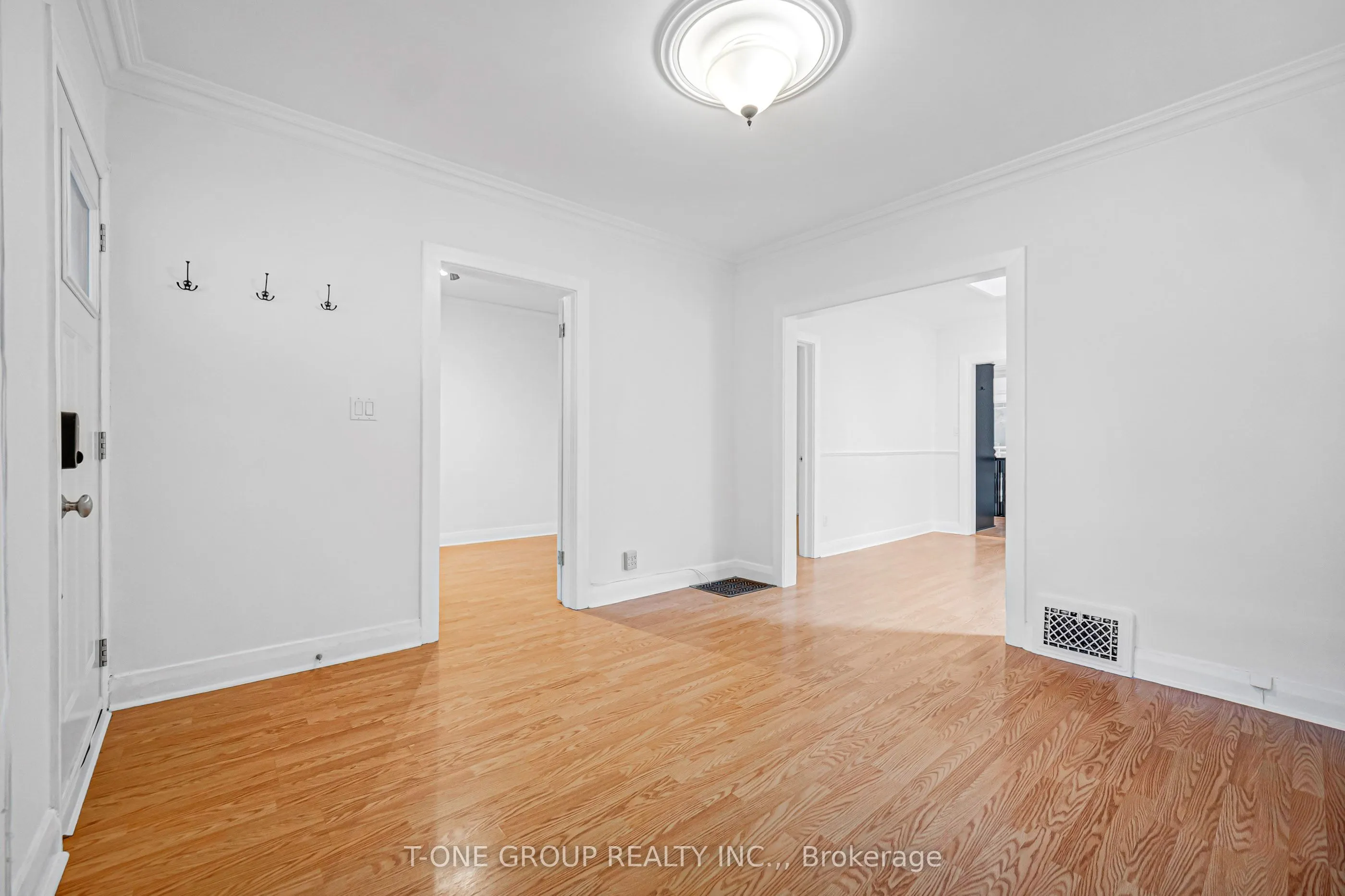 13 Twenty Ninth Street
