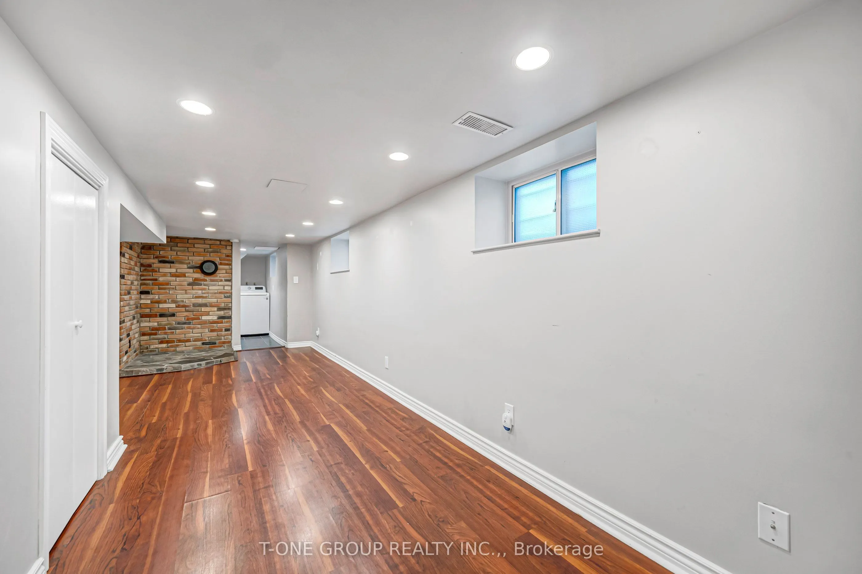 13 Twenty Ninth Street