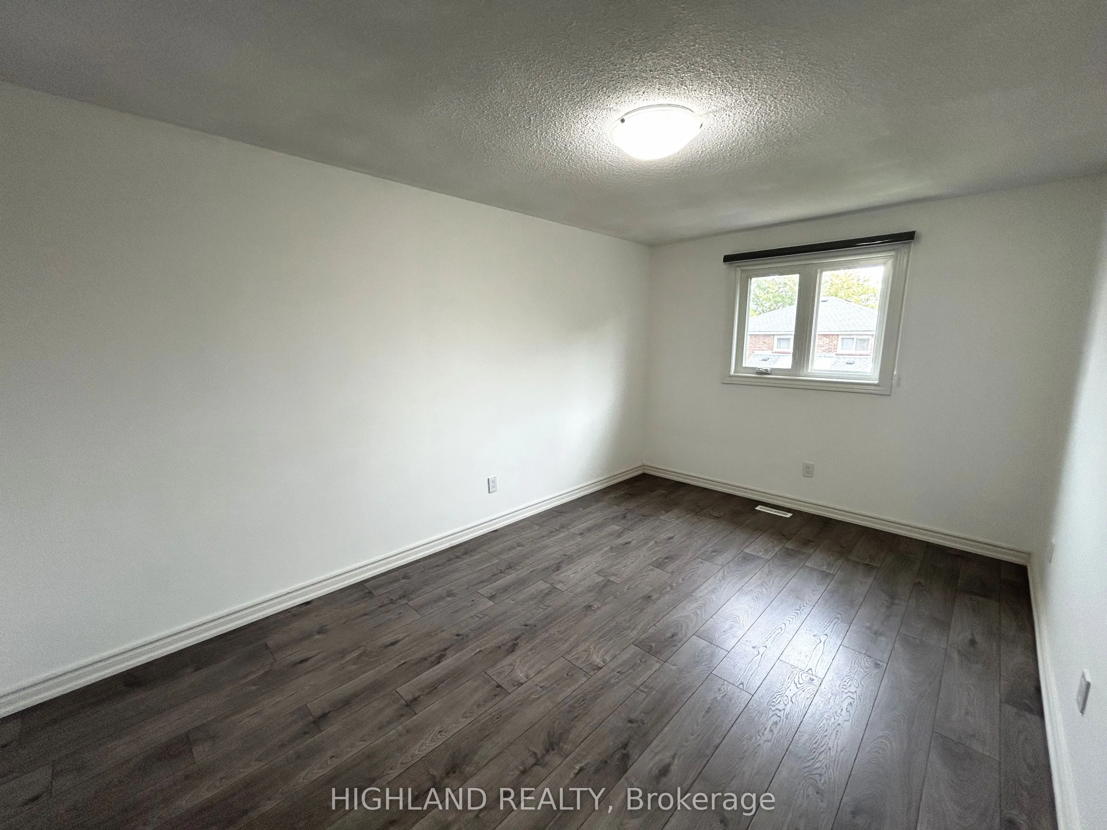 3319 Bertrand Road