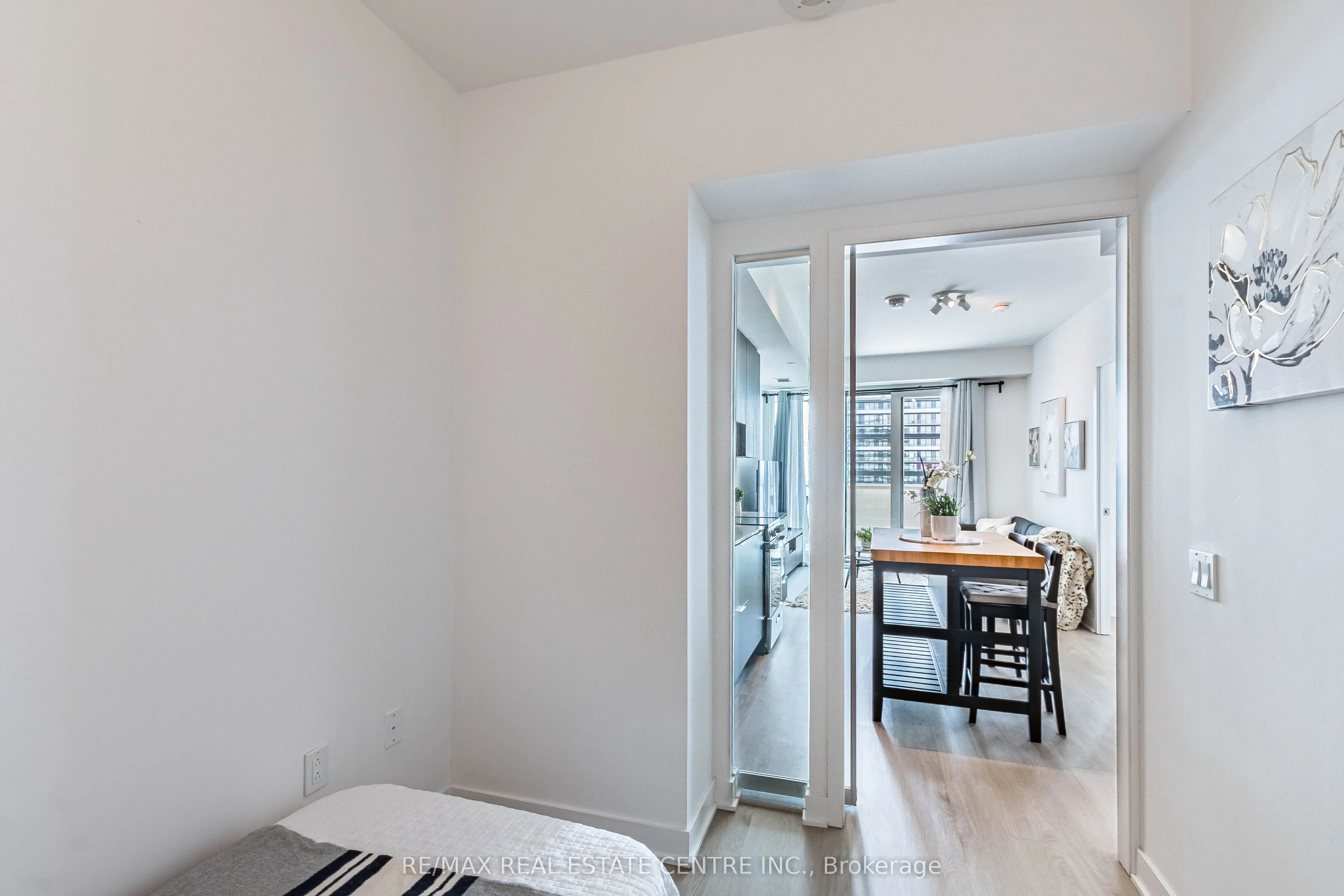 3900 Confederation Parkway #5707
