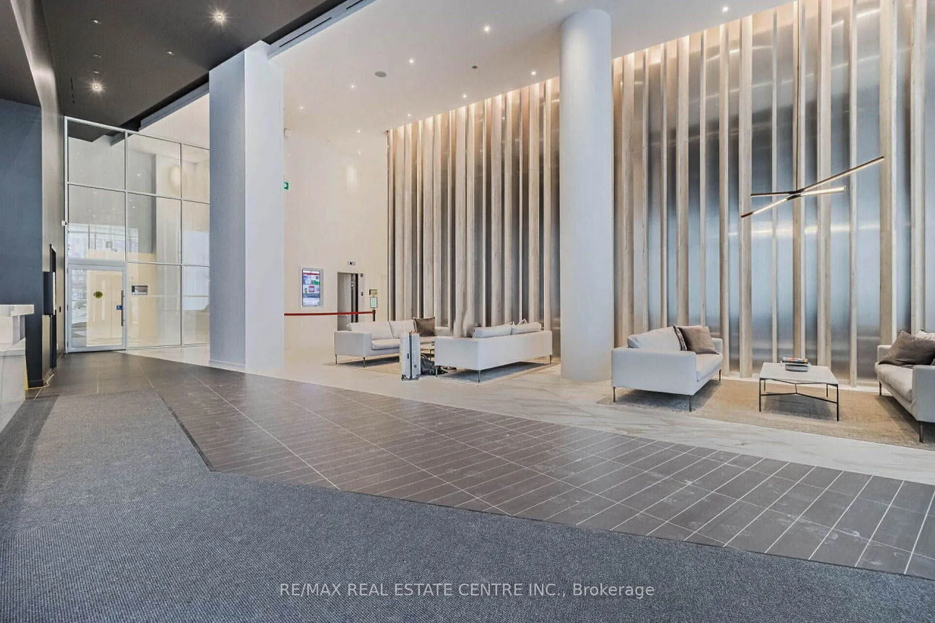 3900 Confederation Parkway #5707