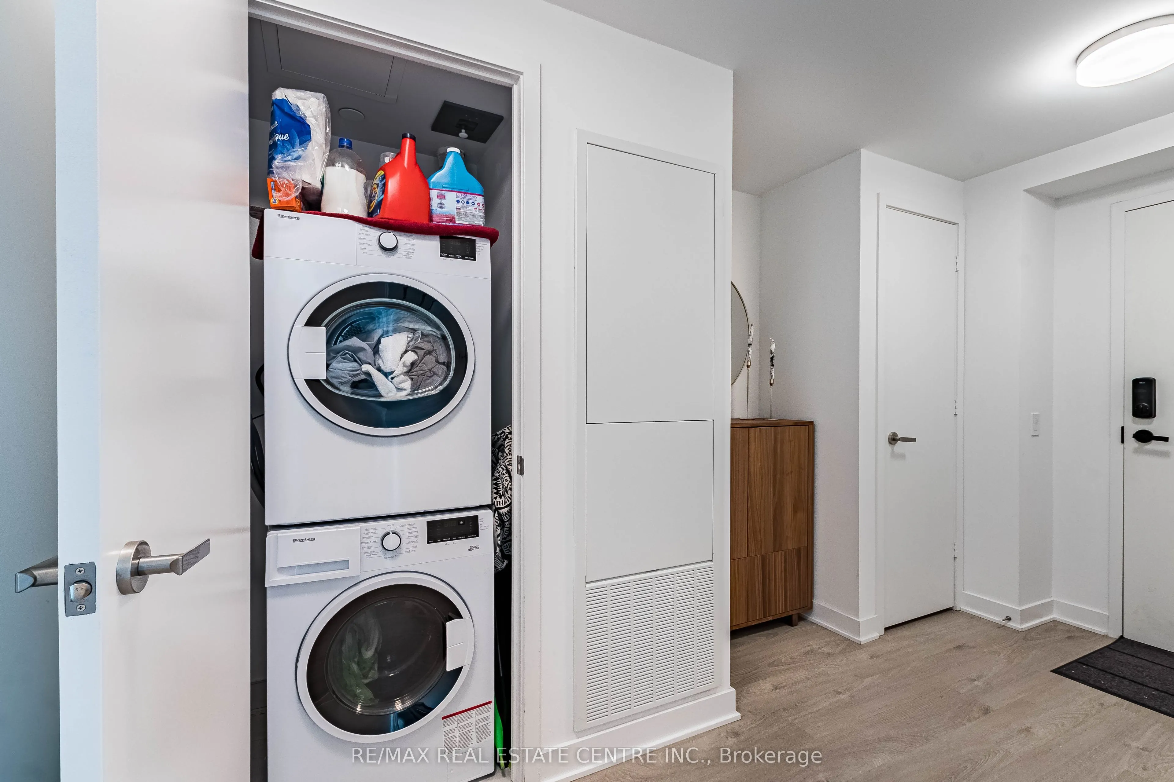 3900 Confederation Parkway #5707