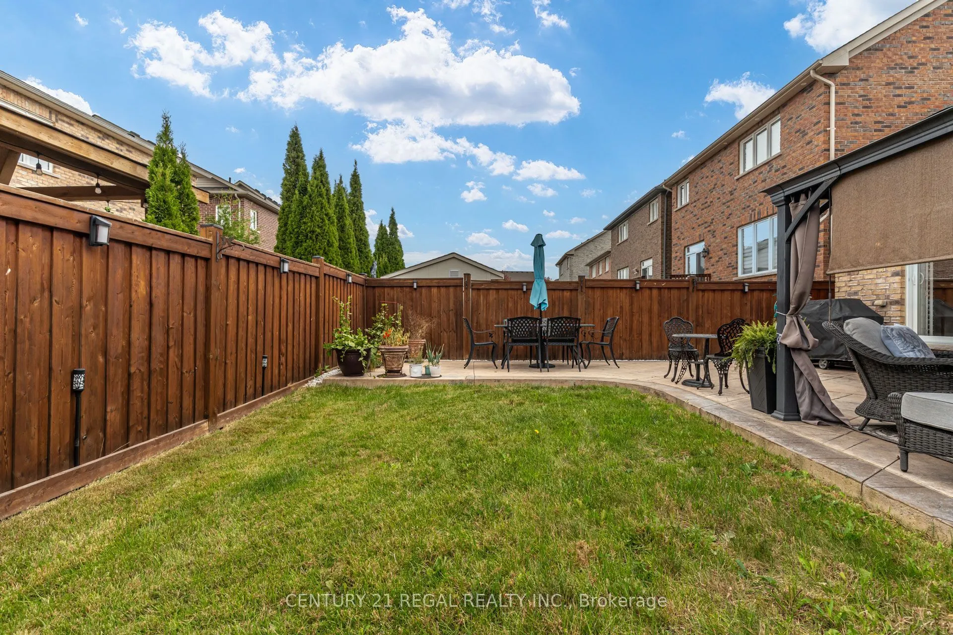 66 McEchearn Crescent