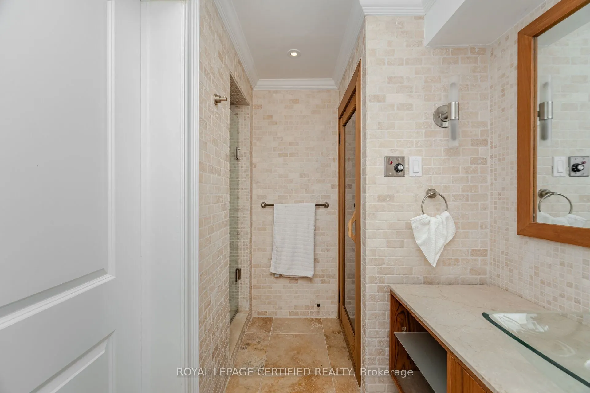 2197 Courrier Lane