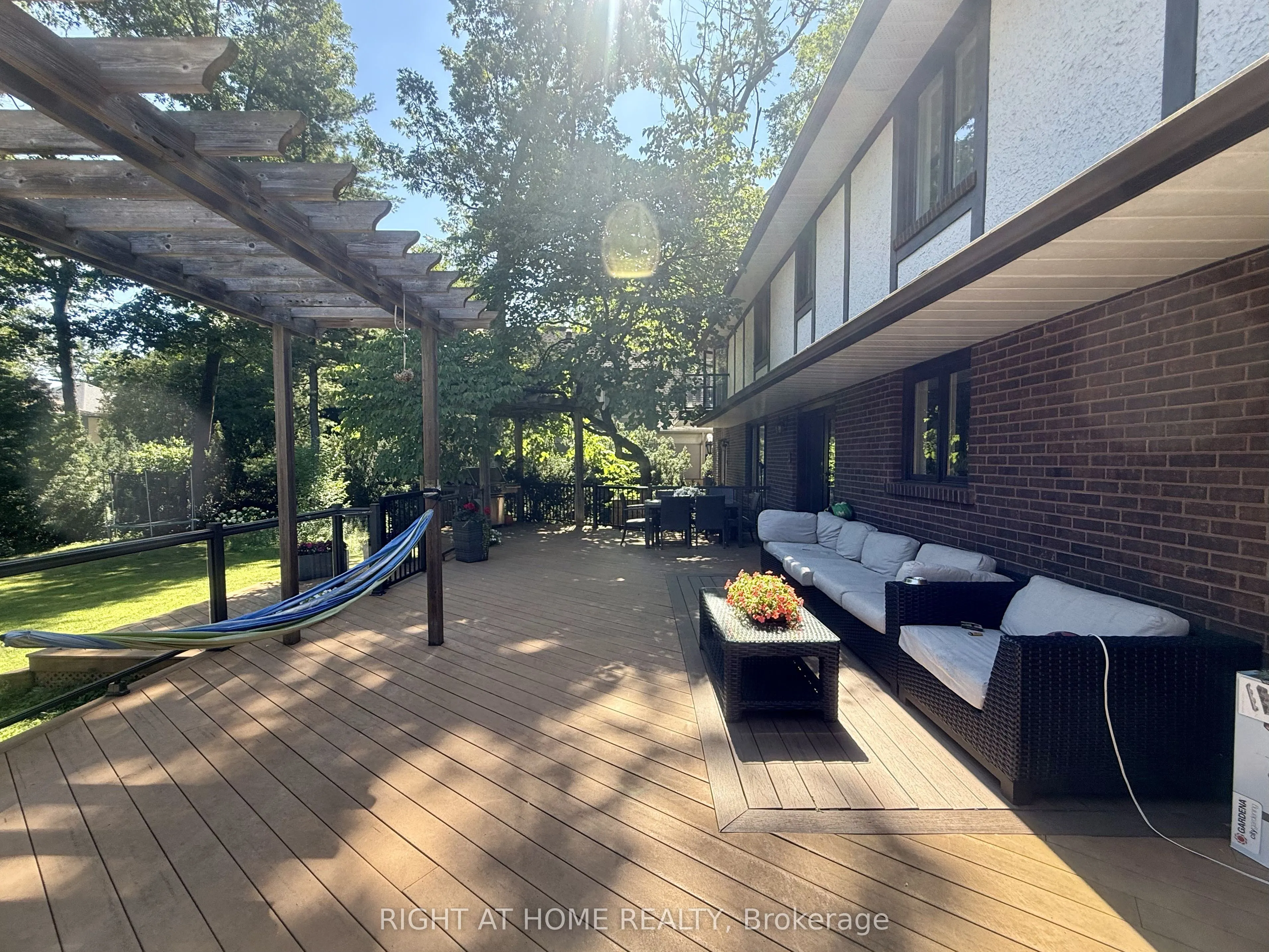 2123 Gordon Drive