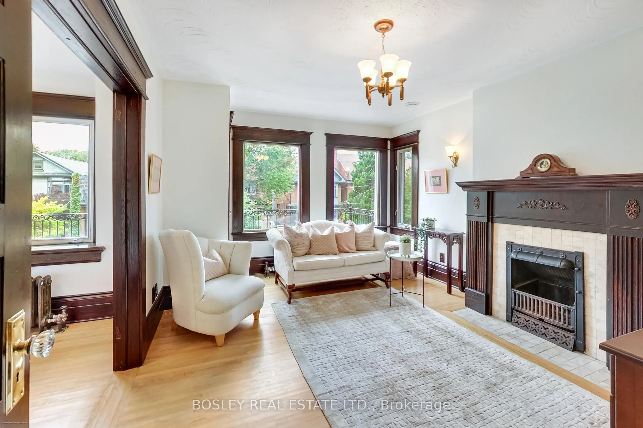 161 Westminster Avenue