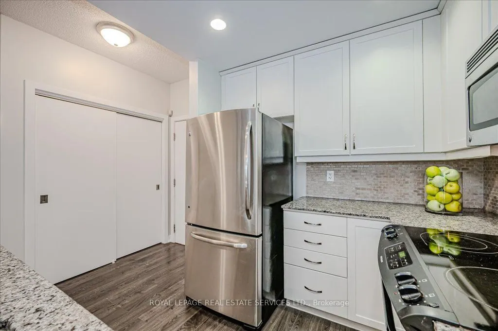 551 Maple Avenue #615