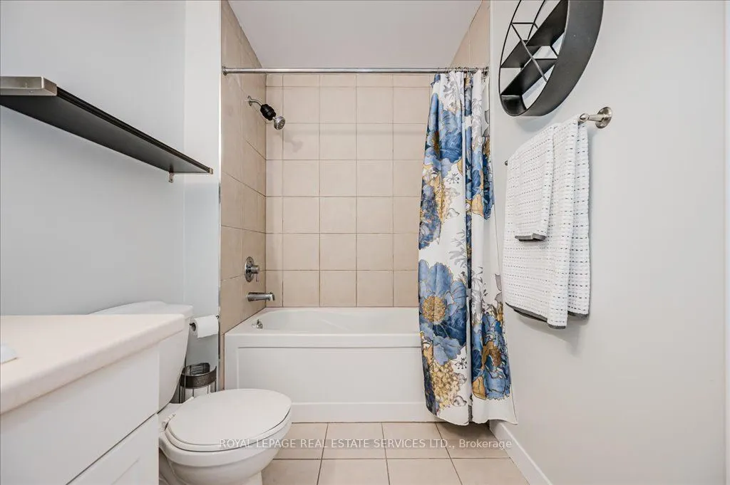 551 Maple Avenue #615