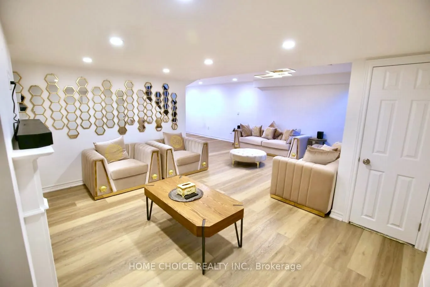 3275 Stalybridge Drive #34