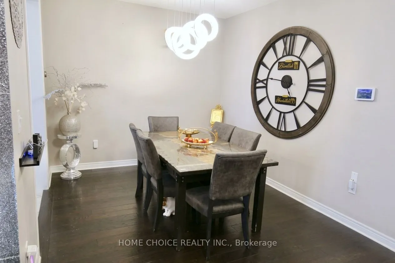 3275 Stalybridge Drive #34