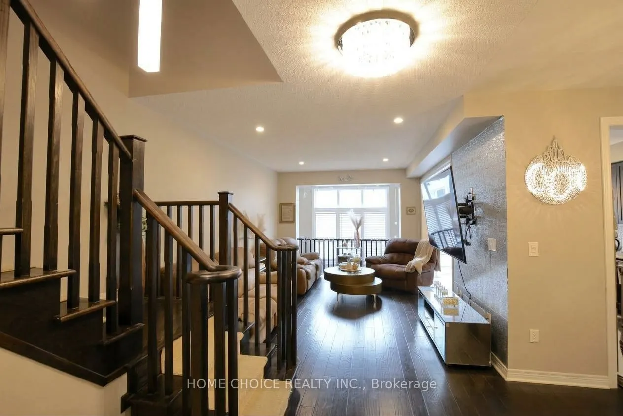 3275 Stalybridge Drive #34