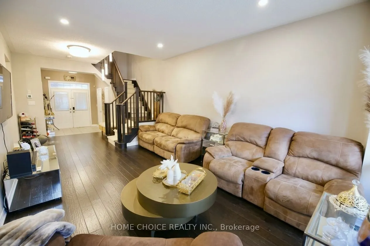 3275 Stalybridge Drive #34