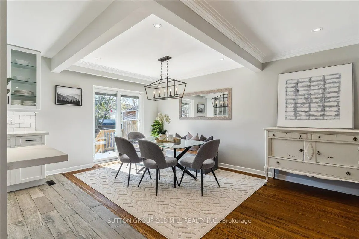 2A Elton Crescent