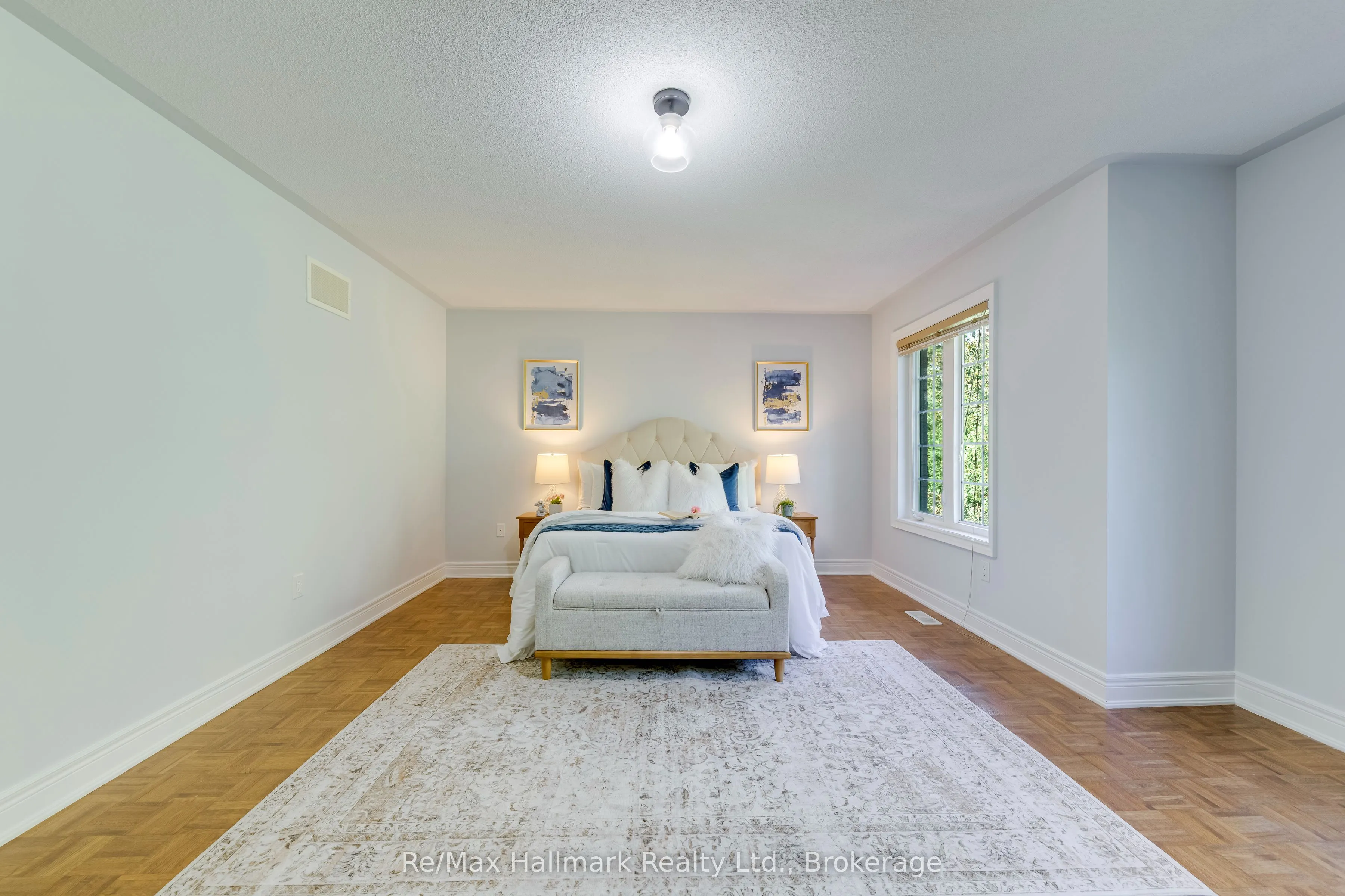 2241 Adirondak Trail