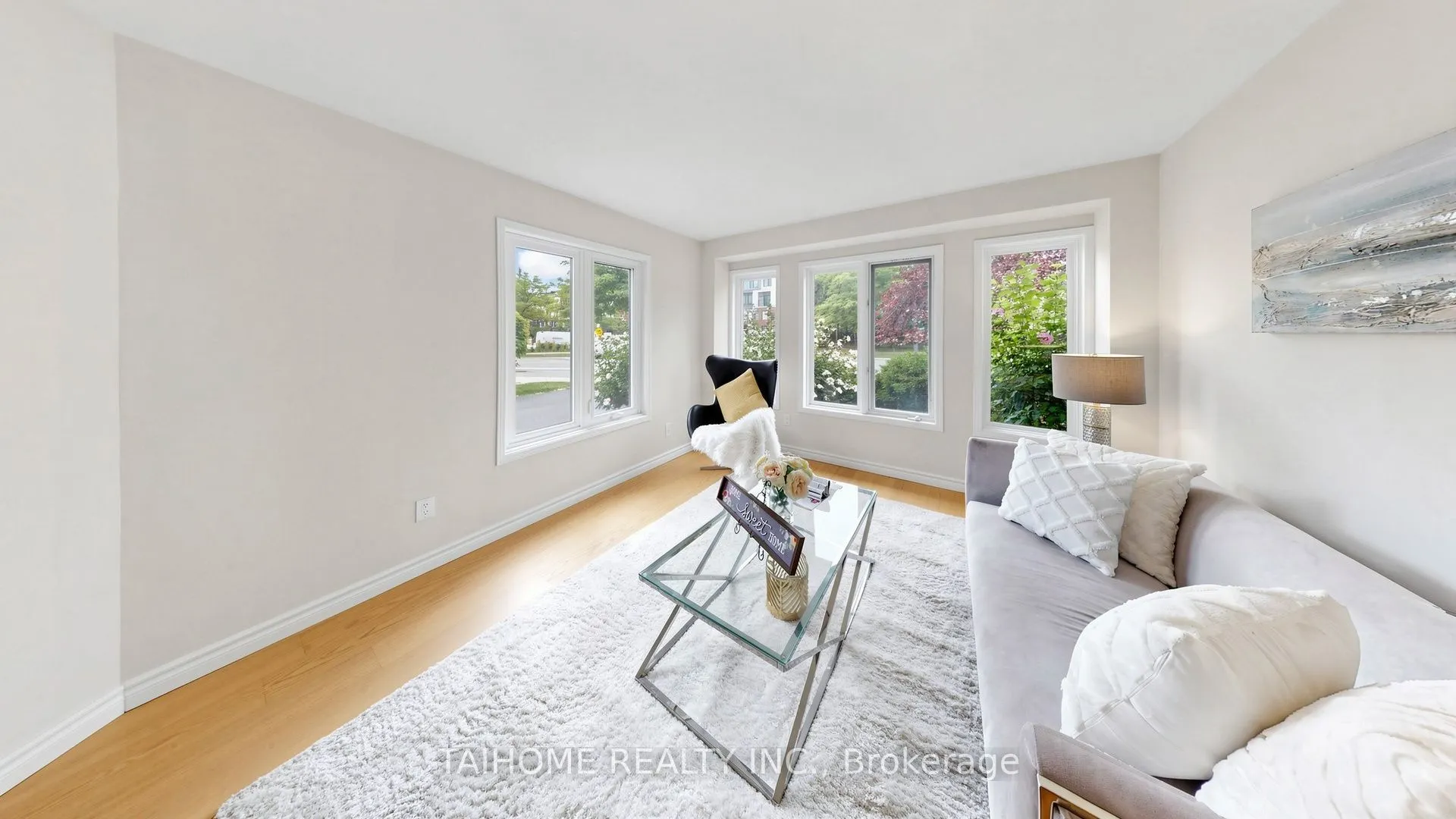 3573 Colonial Drive