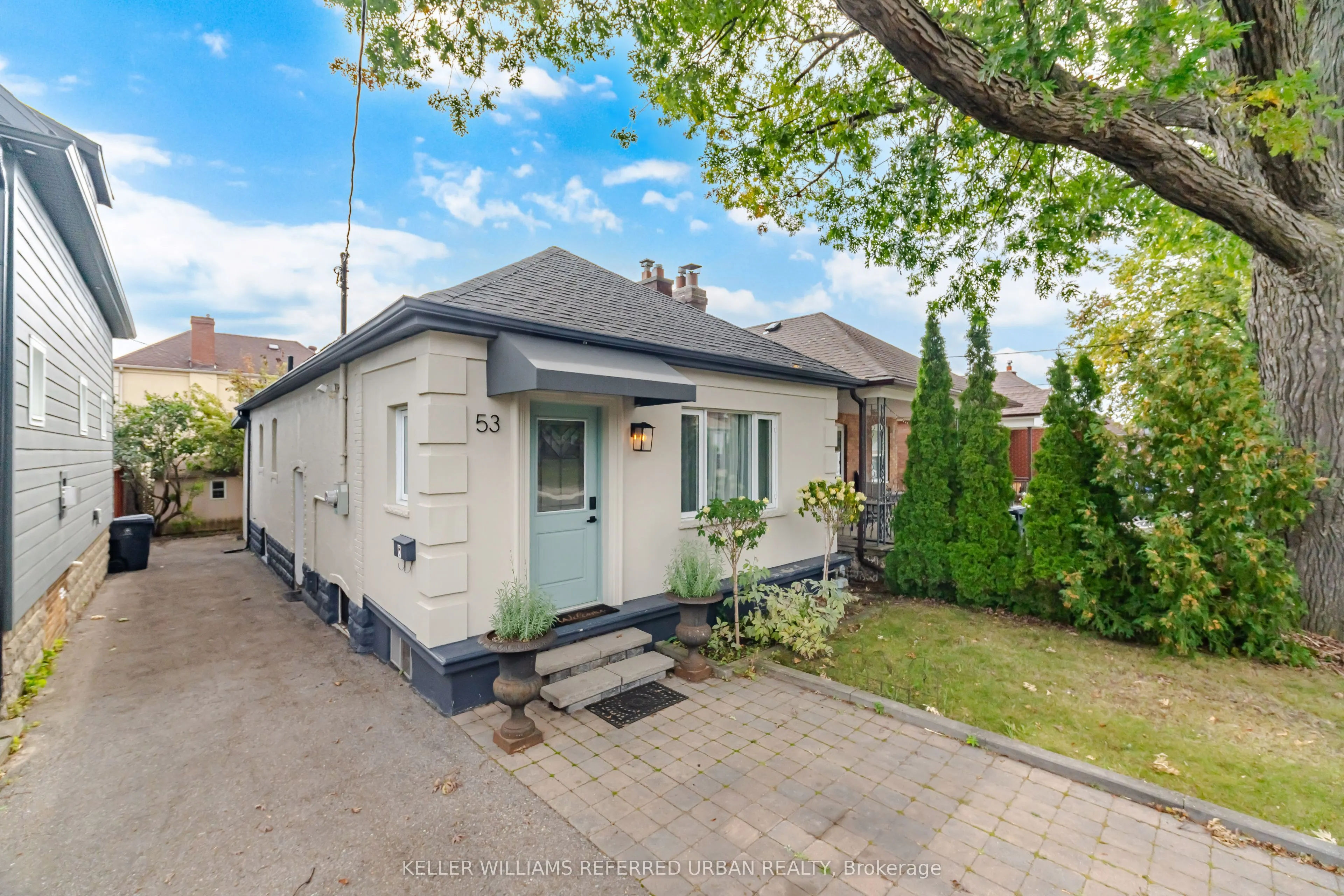 53 Bowie Avenue