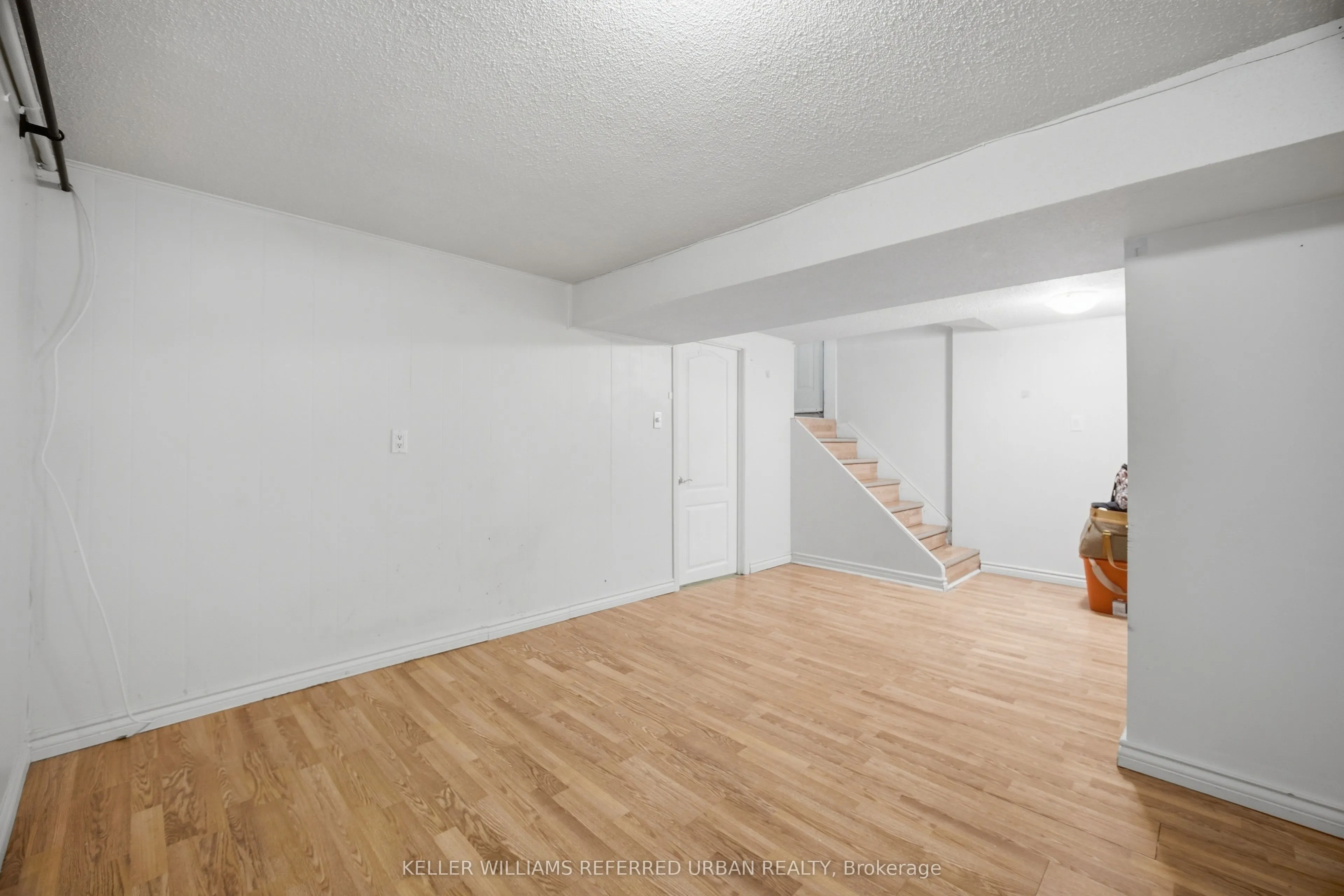 53 Bowie Avenue