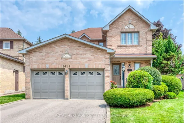 1451 Ravensmoor Crescent