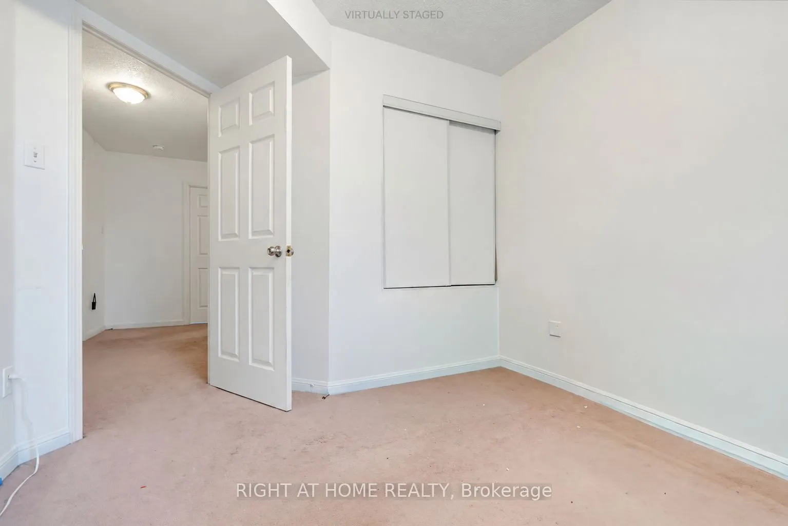 55 George Appleton Way #2095