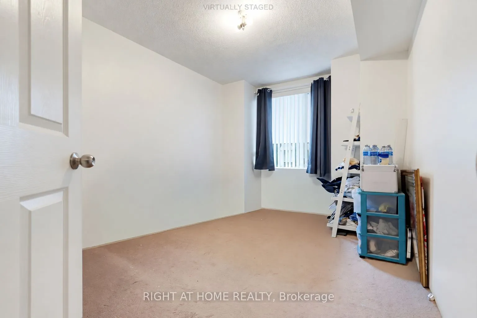 55 George Appleton Way #2095
