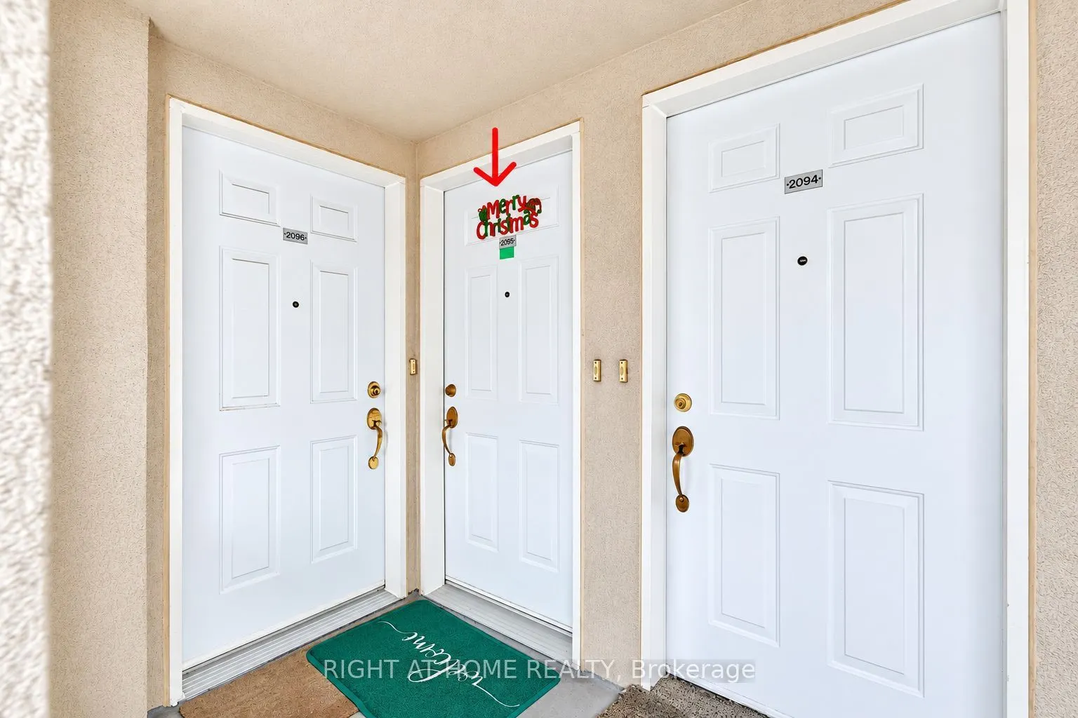 55 George Appleton Way #2095