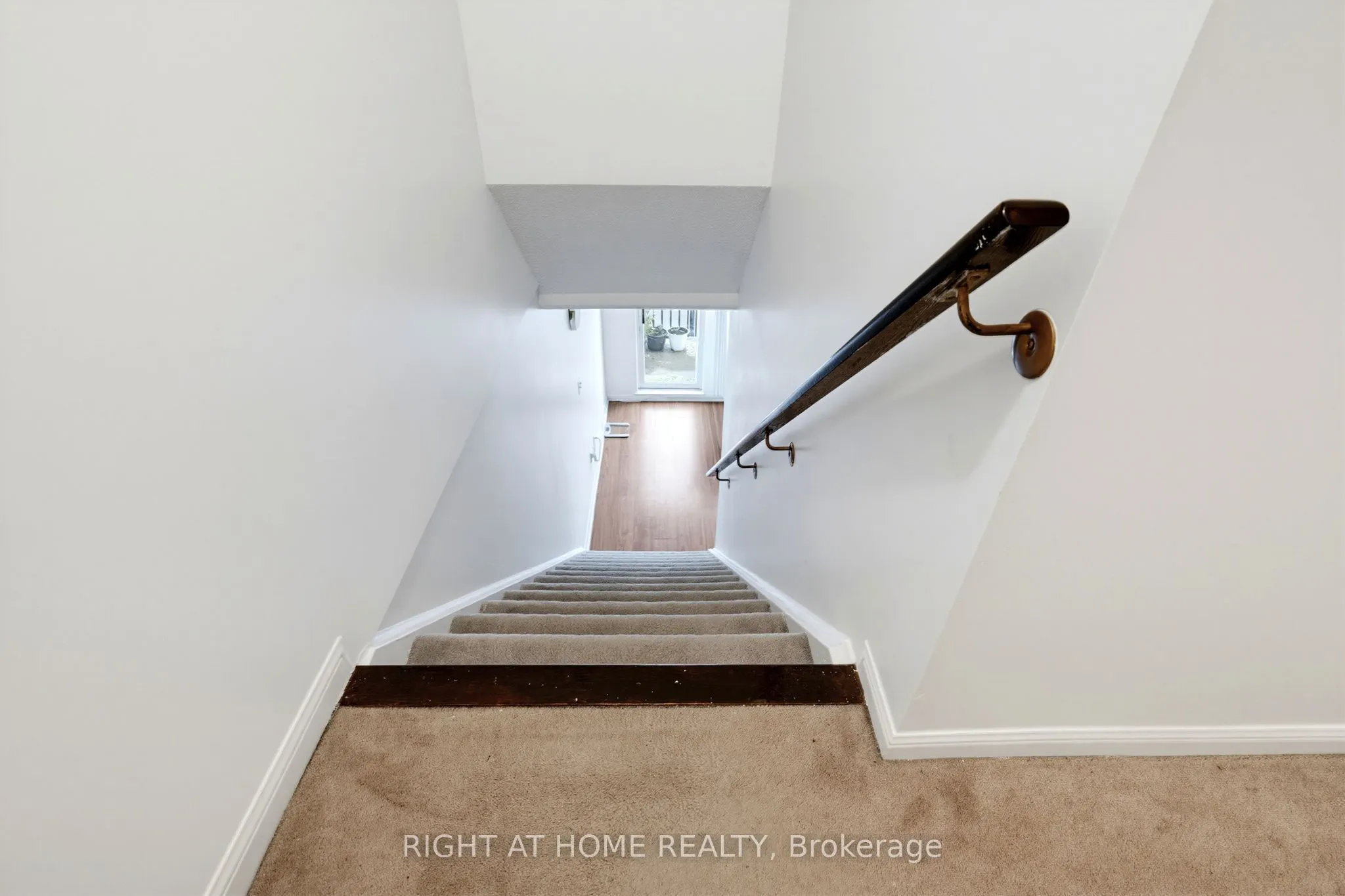 55 George Appleton Way #2095