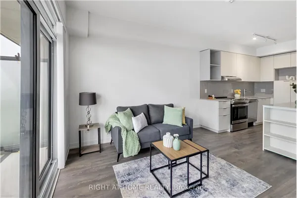 2520 Eglinton Avenue W