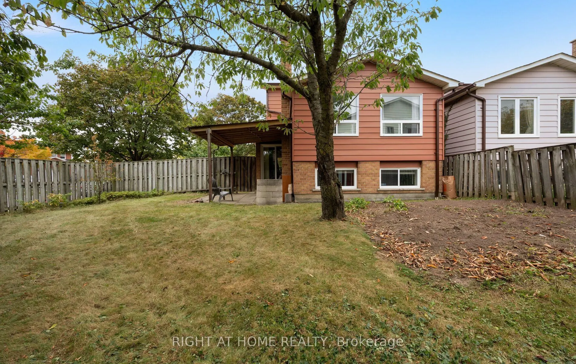 875 Messenger Meadow Drive