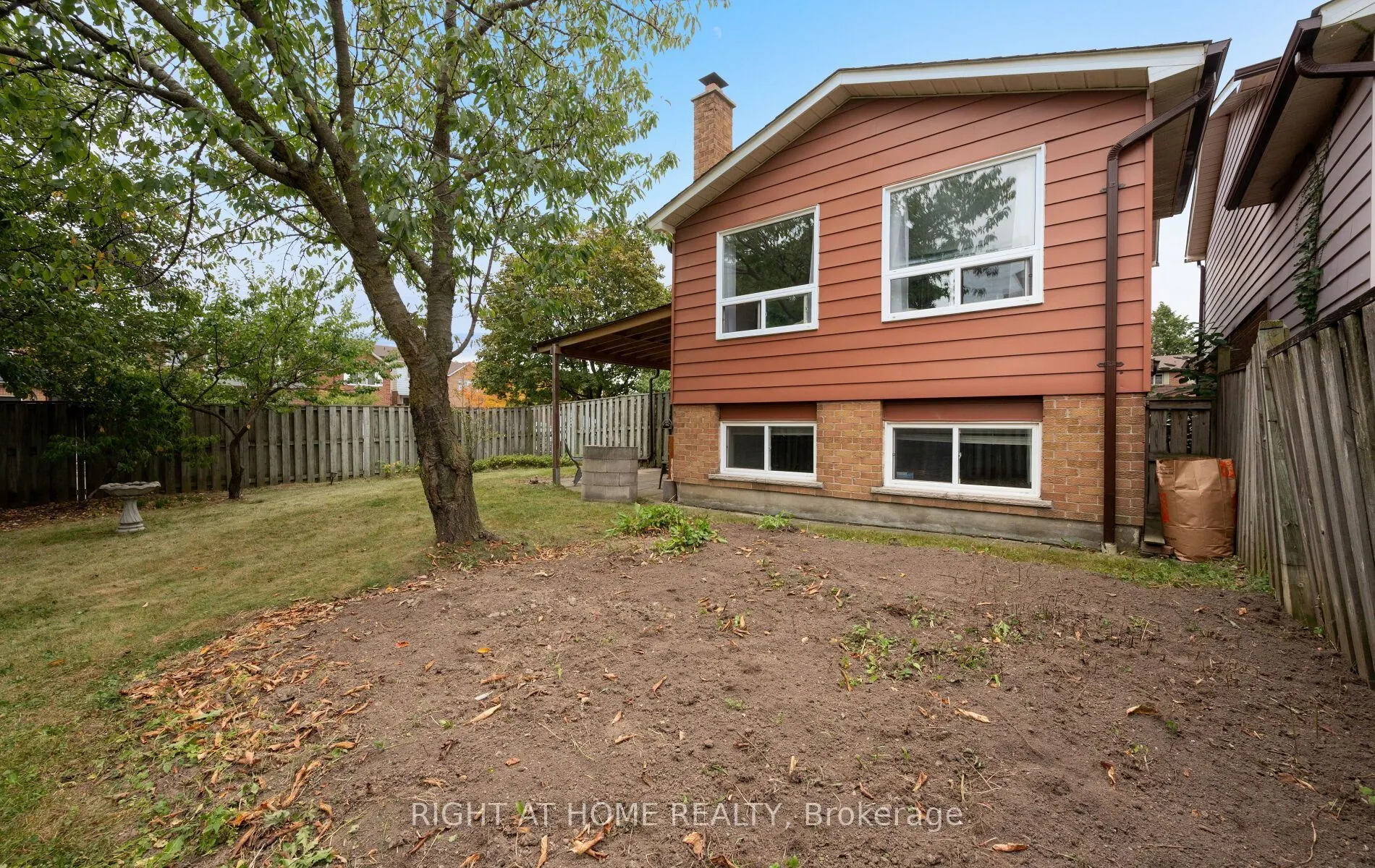 875 Messenger Meadow Drive