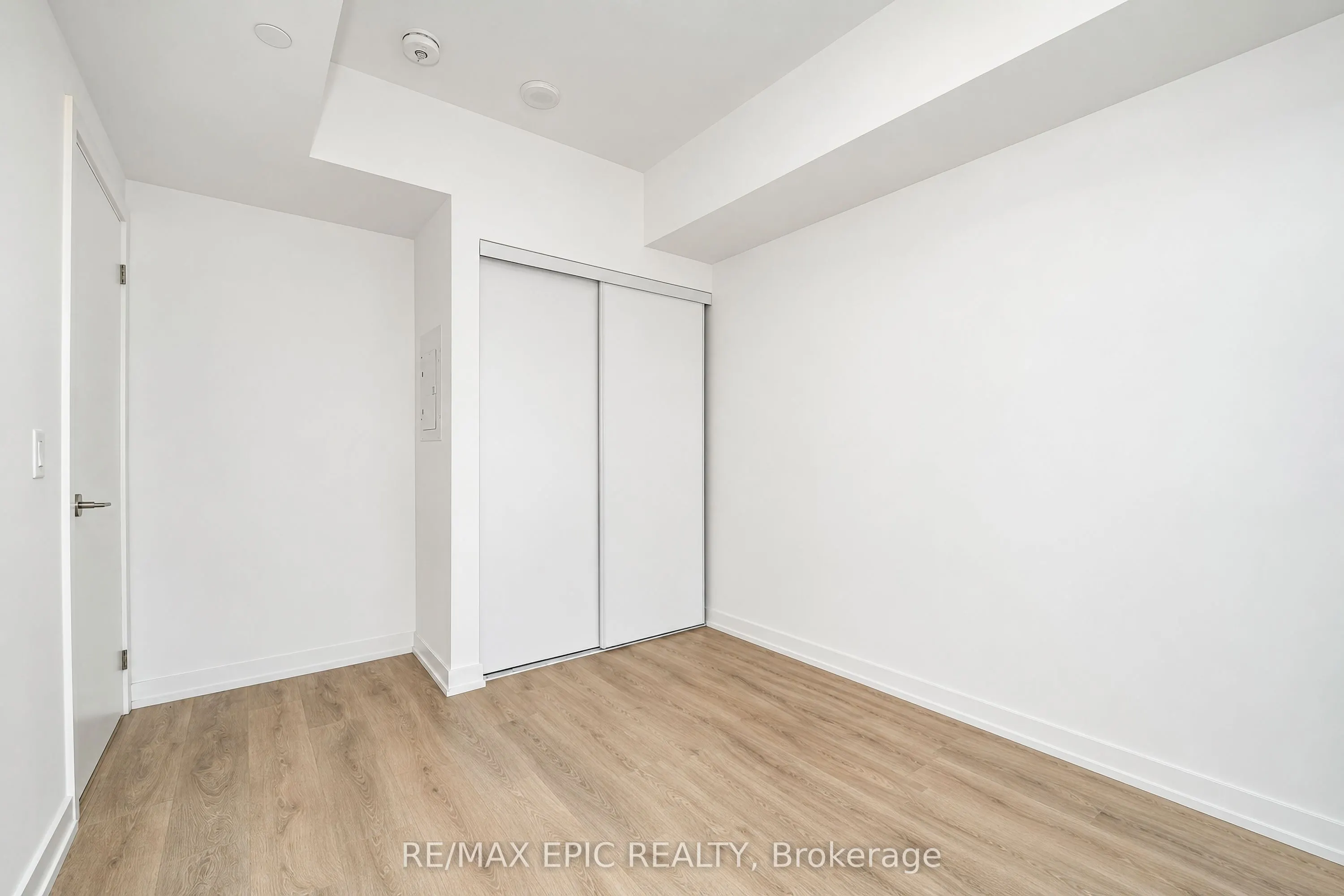 1100 Sheppard Avenue W #928