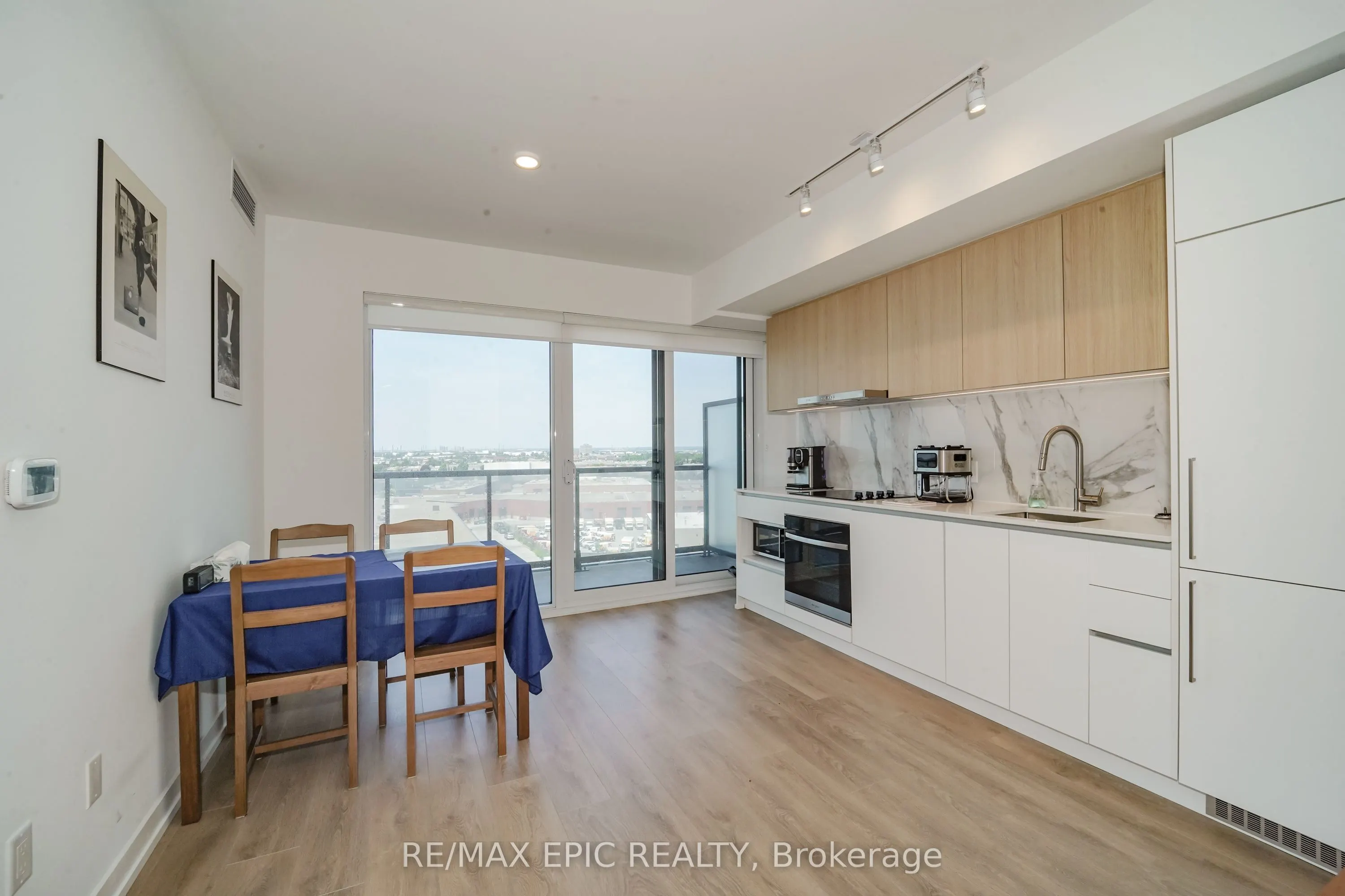 1100 Sheppard Avenue W #928