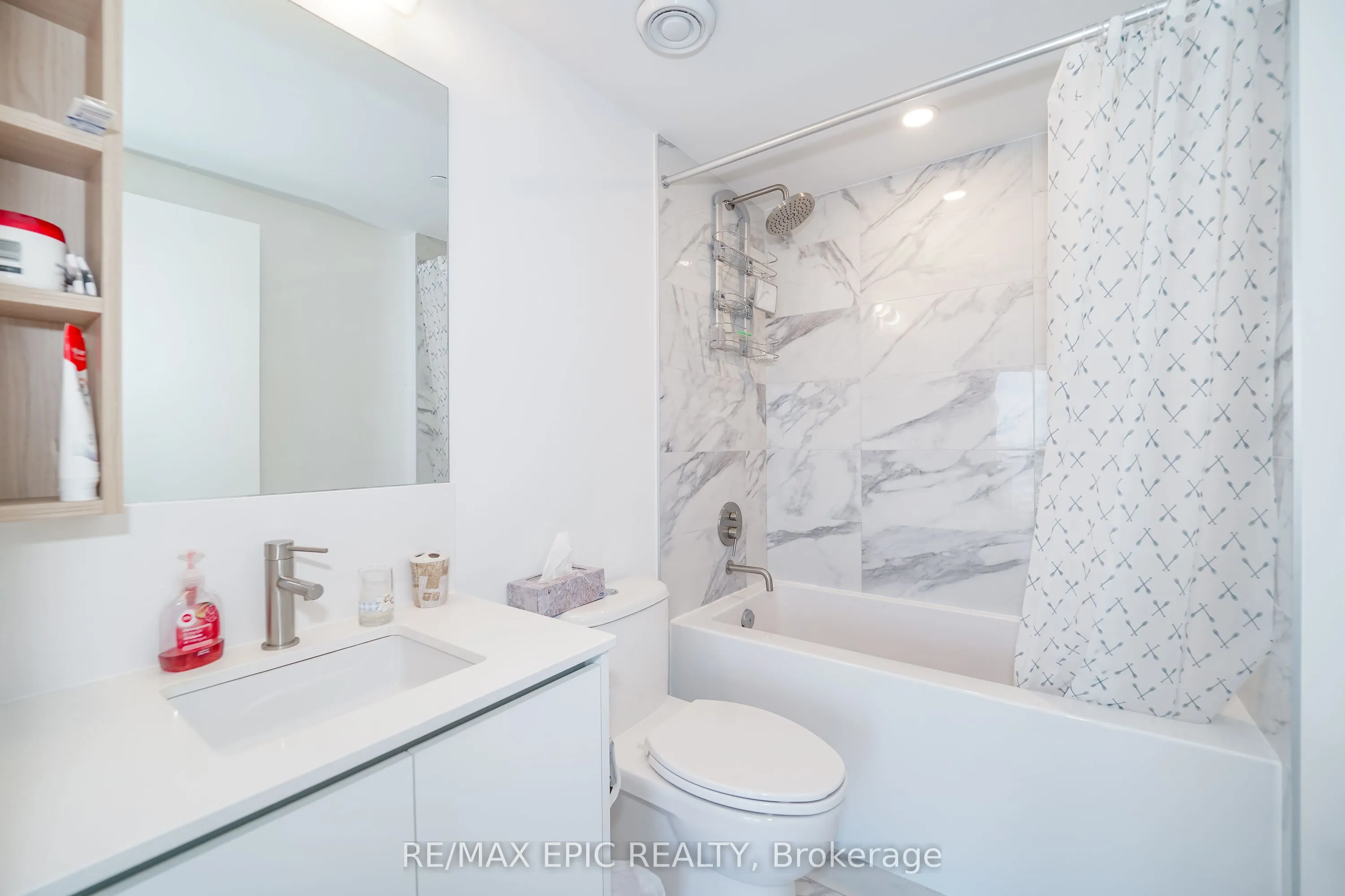 1100 Sheppard Avenue W #928