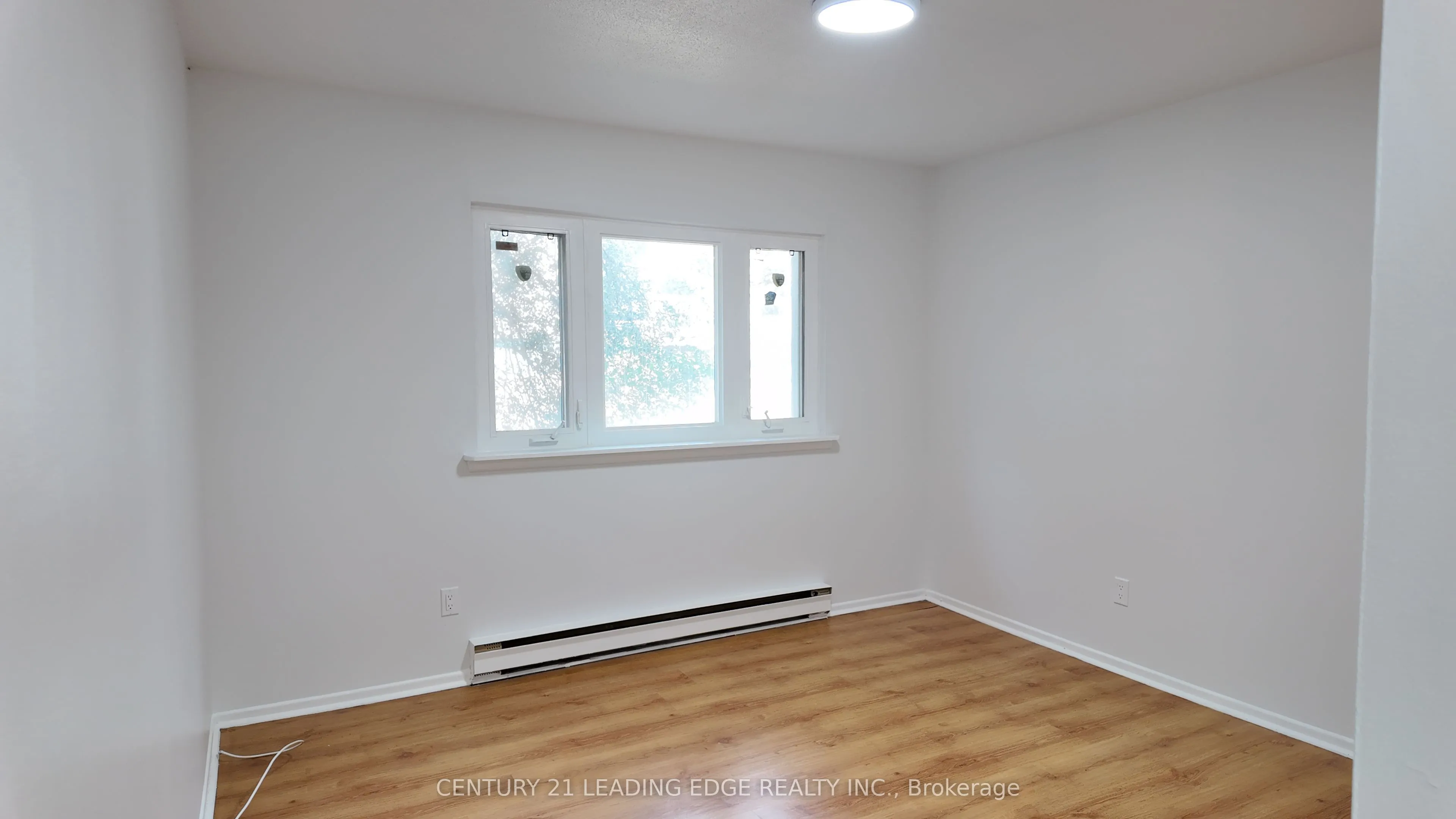 1055 Dundas Street E #199