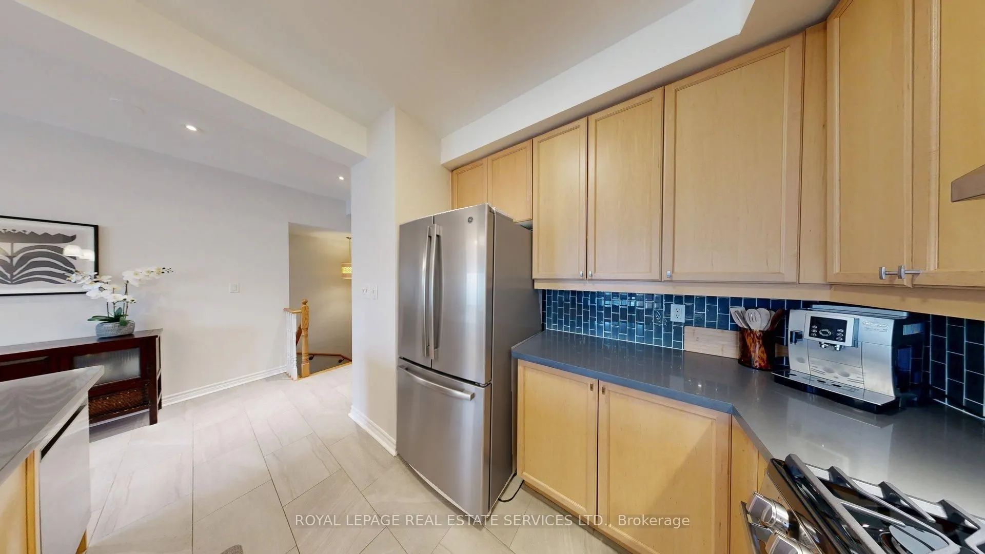 85 Albani Street ##3