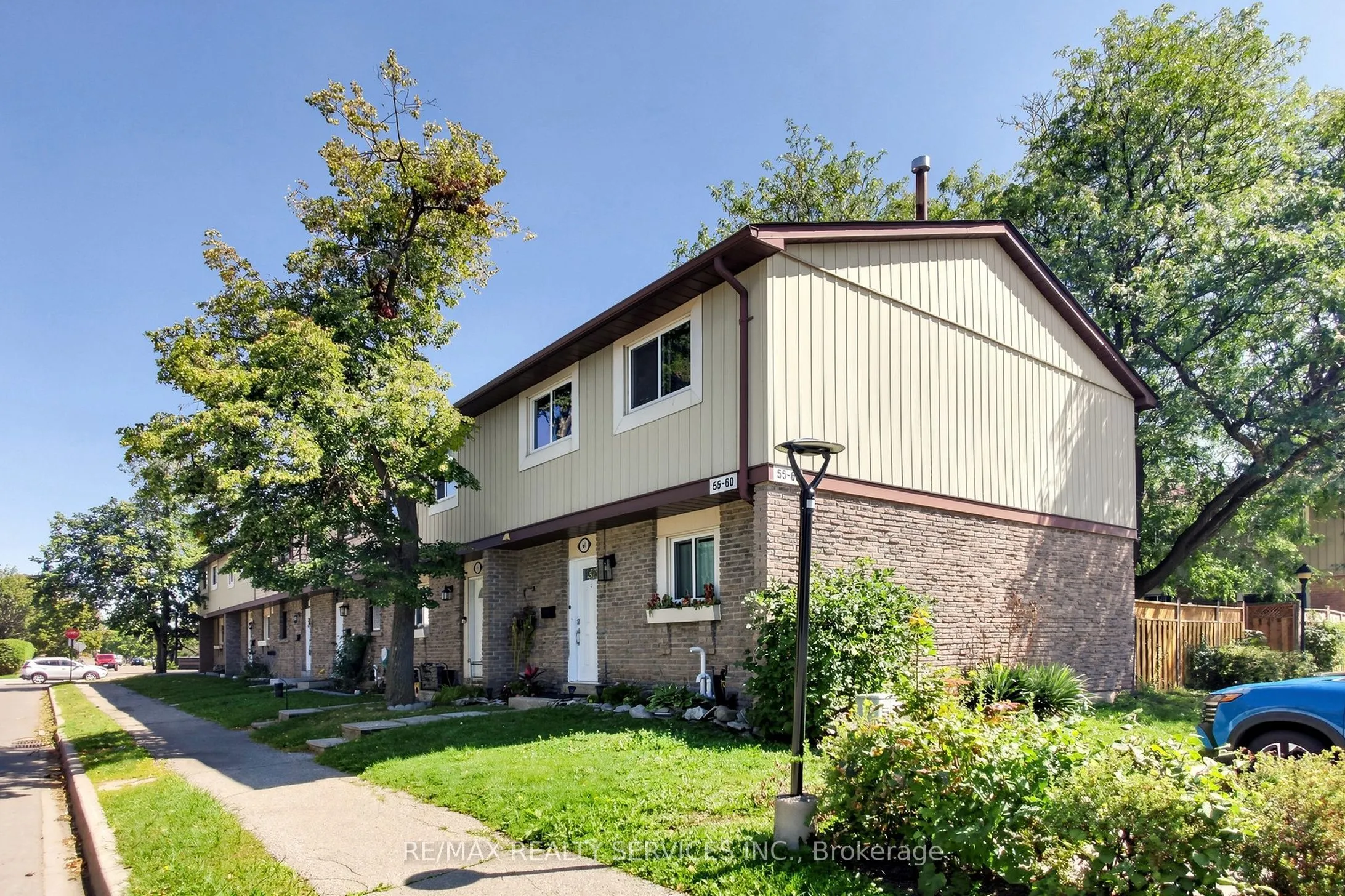 93 Hansen Road N #57
