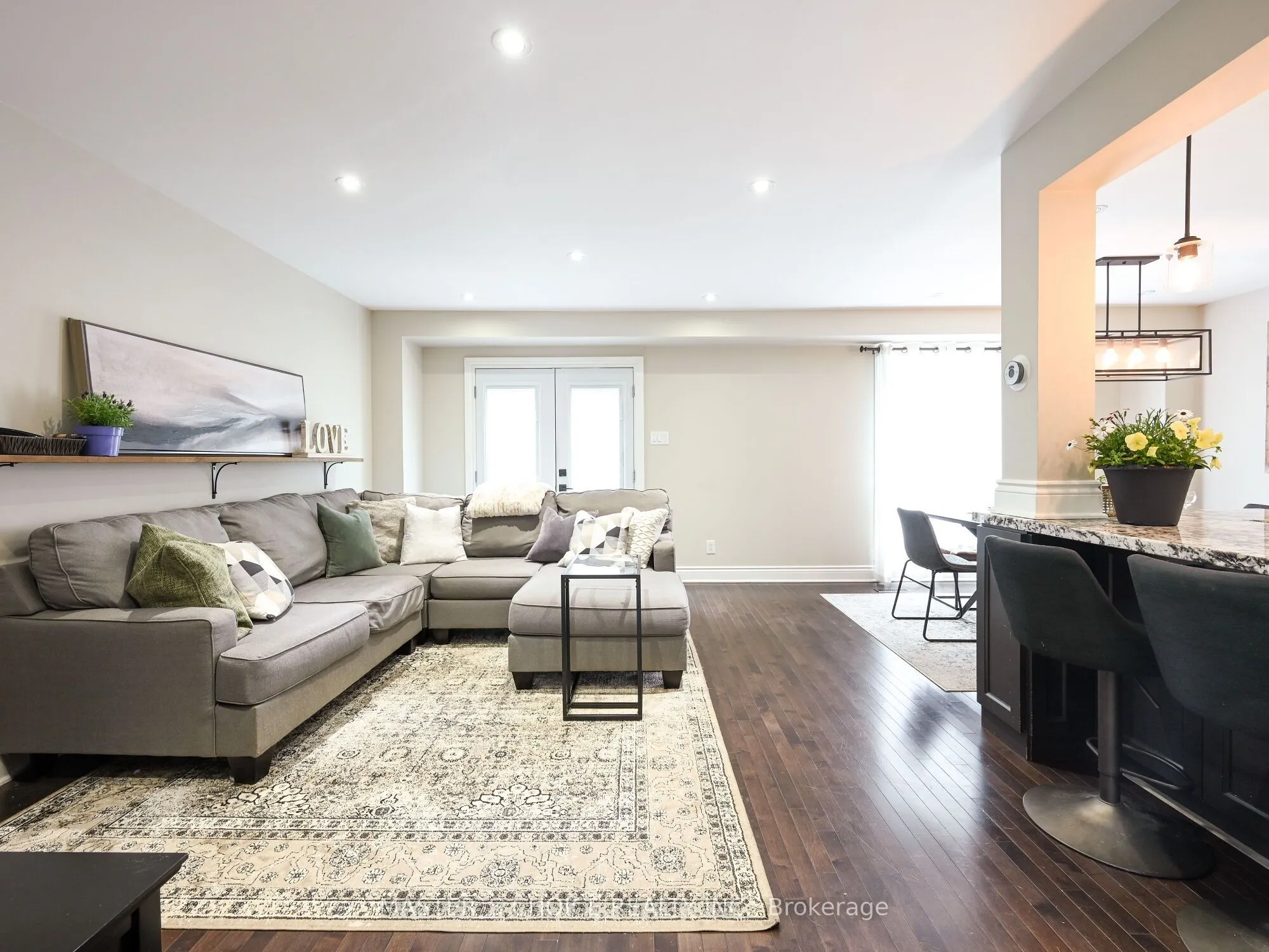 36 Sprucedale Court